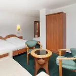 Spindlerova Bouda 3*