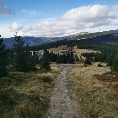 Отель Spindlerova Bouda Шпиндлерув-Млин